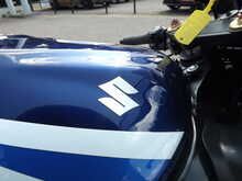 Suzuki GSXR1000 K4