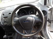 Ford Transit Courier TDCi