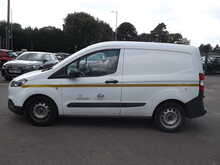 Ford Transit Courier TDCi