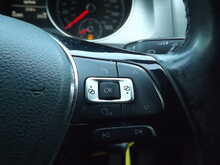 Volkswagen Golf TSI BlueMotion Tech SE