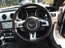 Ford Mustang V8 GT