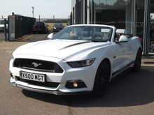 Ford Mustang V8 GT