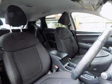 Hyundai TUCSON T-GDi SE Connect