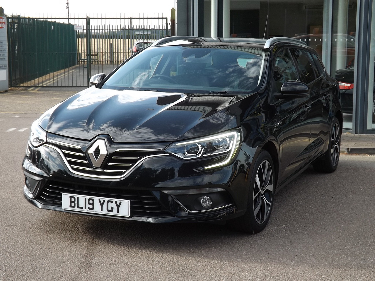 2019 RENAULT MEGANE