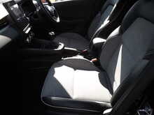 Renault Clio TCe Lutecia