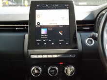 Renault Clio TCe Lutecia