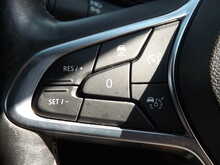 Renault Clio TCe Lutecia