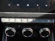 Renault Clio TCe Lutecia