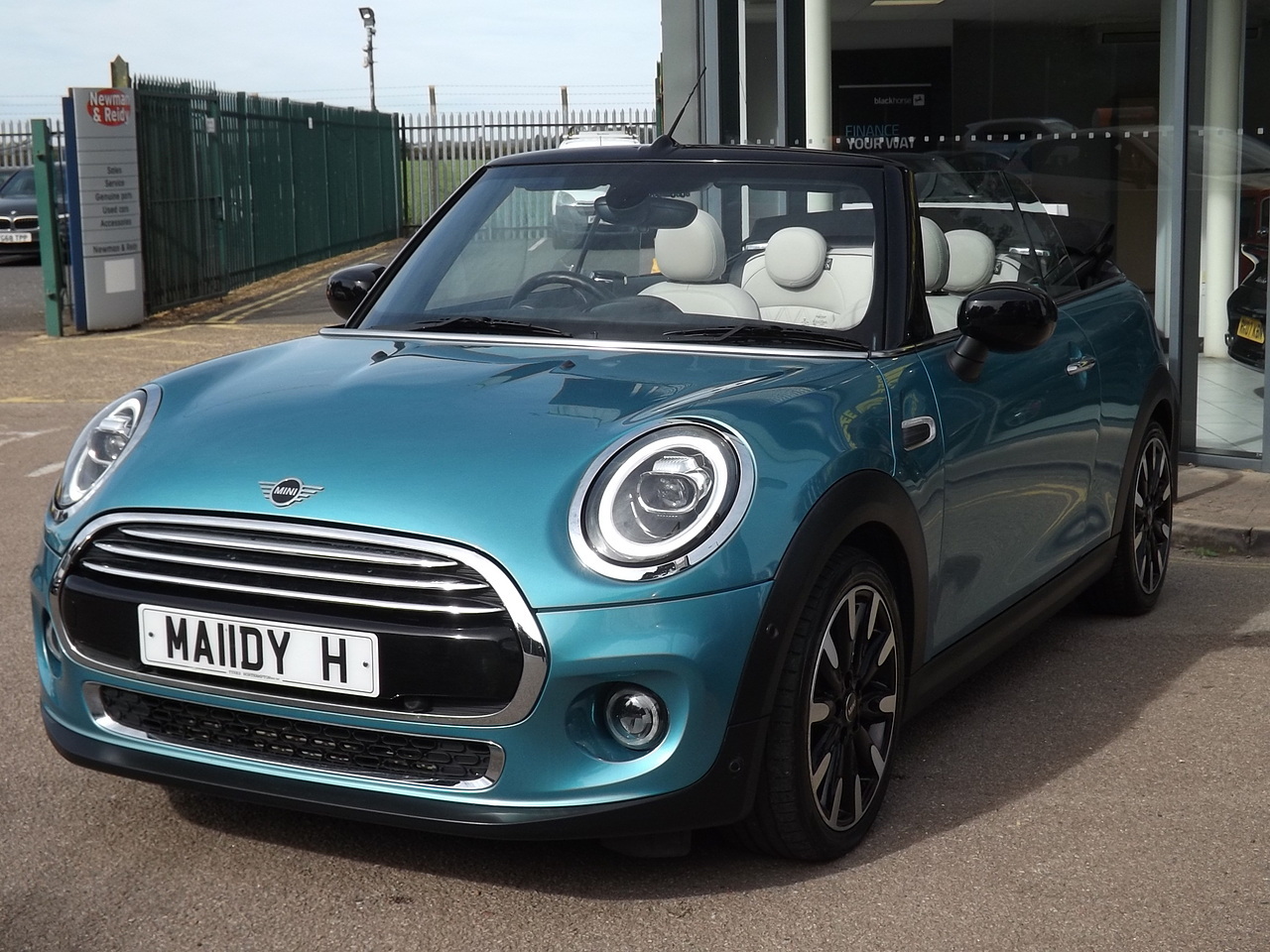 2020 Mini Convertible