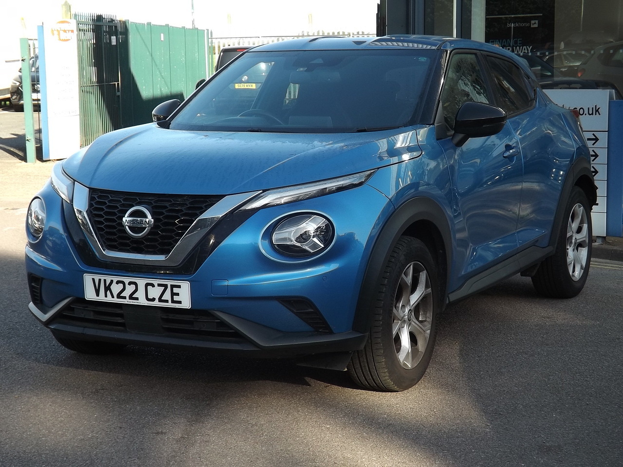 2022 NISSAN JUKE