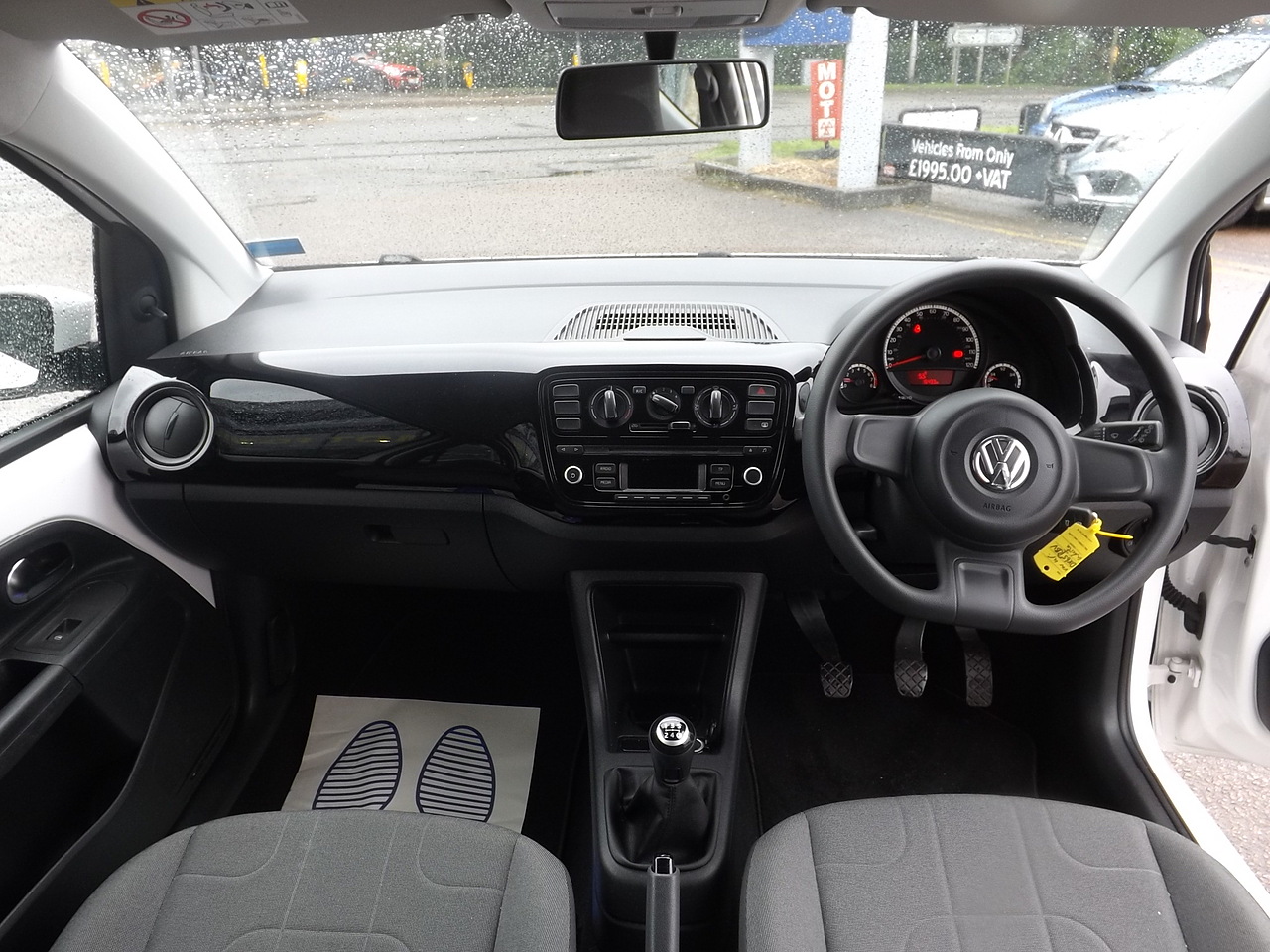 Used 2015 Volkswagen up! Move up! For Sale in Northamptonshire (U8821