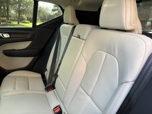 Volvo XC40 2021 h T5 Twin Engine Inscription - Thumb 11