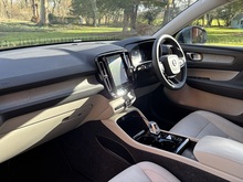 Volvo XC40 2021 h T5 Twin Engine Inscription - Thumb 14