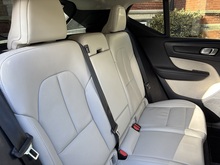 Volvo XC40 2021 h T5 Twin Engine Inscription - Thumb 16