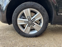 Volkswagen Transporter 2024 TDI T32 Highline - Thumb 17
