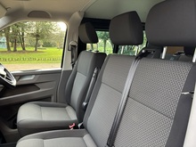 Volkswagen Transporter 2024 TDI T32 Highline - Thumb 14