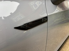 Volkswagen Golf 2024 TDI R-Line - Thumb 14