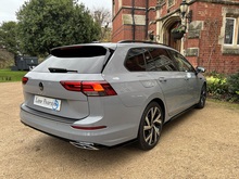 Volkswagen Golf 2024 TDI R-Line - Thumb 3