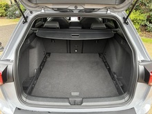 Volkswagen Golf 2024 TDI R-Line - Thumb 10