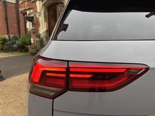 Volkswagen Golf 2024 TDI R-Line - Thumb 23