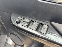 Toyota Hilux 2020 Icon 4Wd D-4D Dcb - Thumb 18