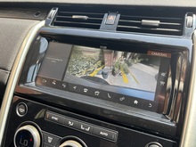 Land Rover Discovery 2018 SD V6 HSE - Thumb 25