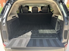 Land Rover Discovery 2018 SD V6 HSE - Thumb 10