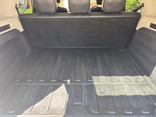Land Rover Discovery 2018 SD V6 HSE - Thumb 14