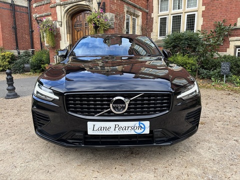 2.0h T8 Recharge 18.8kWh R-Design Saloon 4dr Petrol Plug-in Hybrid Auto AWD Euro 6 (s/s) (455 ps)