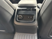 Volvo S60 2022 h T8 R-Design - Thumb 10