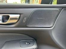 Volvo S60 2022 h T8 R-Design - Thumb 14