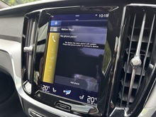 Volvo S60 2022 h T8 R-Design - Thumb 21