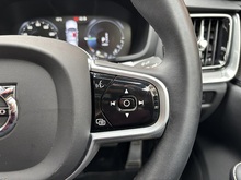 Volvo S60 2022 h T8 R-Design - Thumb 25