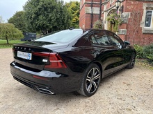 Volvo S60 2022 h T8 R-Design - Thumb 3