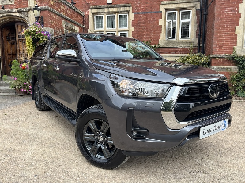Toyota Hilux D-4D Icon