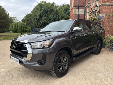 2.4 D-4D Icon Pickup Double Cab 4dr Diesel Auto 4WD Euro 6 (s/s) (150 ps)
