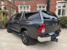 Toyota Hilux 2023 D-4D Icon - Thumb 7