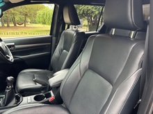 Toyota Hilux 2022 D-4D Invincible X - Thumb 12