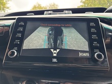 Toyota Hilux 2022 D-4D Invincible X - Thumb 32