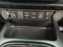 Toyota Hilux 2022 D-4D Invincible X - Thumb 28
