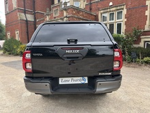 Toyota Hilux 2022 D-4D Invincible X - Thumb 5
