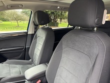 Volkswagen Tiguan Allspace 2020 TDI SCR SEL - Thumb 18