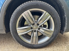 Volkswagen Tiguan Allspace 2020 TDI SCR SEL - Thumb 10