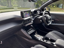 Peugeot E-208 2025 GT - Thumb 10