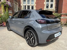 Peugeot E-208 2025 GT - Thumb 7