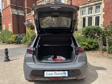Peugeot E-208 2025 GT - Thumb 9