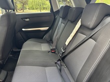Suzuki Vitara 2018 SZ4 - Thumb 9