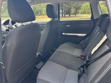 Suzuki Vitara 2018 SZ4 - Thumb 11
