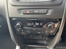 Suzuki Vitara 2018 SZ4 - Thumb 16