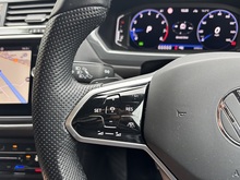 Volkswagen Tiguan Allspace 2022 TSI R-Line - Thumb 22